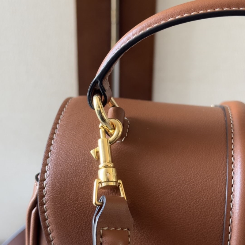Ce1i*e satchel bags